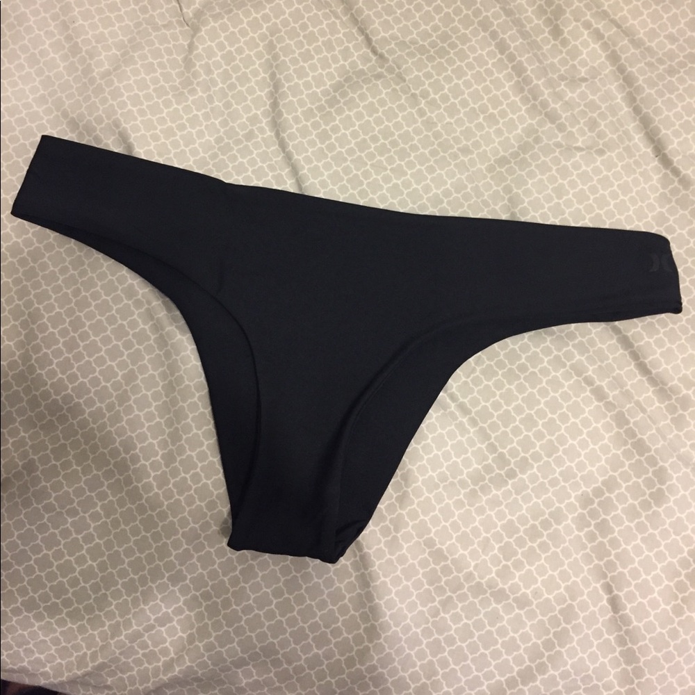 Black bikini bottoms